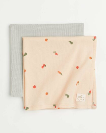 Set of 2 baby blankets made of cotton